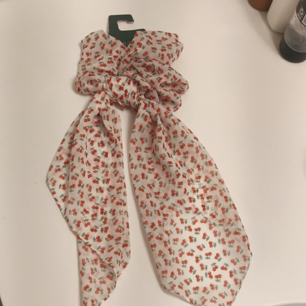 Jumbo Hair Twister with Cherry Print Wild Fable Cherry 🍒 Hair Scrunchie Tail